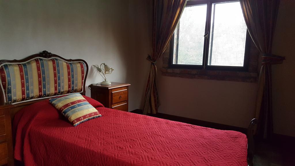 Tenuta Il Tenchio Hotell Lacchiarella Eksteriør bilde