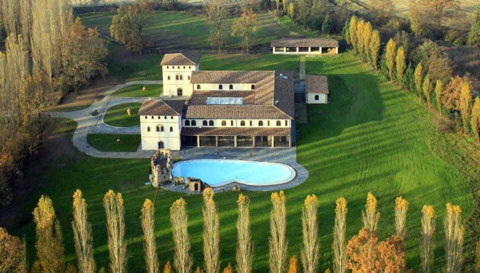 Tenuta Il Tenchio Hotell Lacchiarella Eksteriør bilde